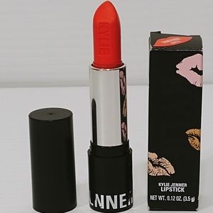 Kylie Cosmetics Matte Lipstick in Tangerine